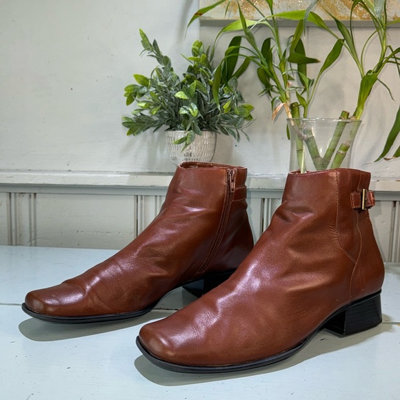 Villager ankle boots - Picture 1 of 8